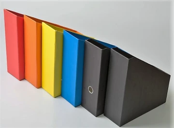 קופסה לקטלוג אקו בצבעים שונים